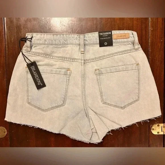 BLANK NYC THE BARROW VINTAGE HIGH-RISE DENIM CROCHET SHORTS. SIZE 26 NWTS - Picture 4 of 6